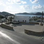 Homer's Hotel 3*