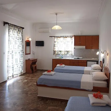 Homer's Hotell Ios