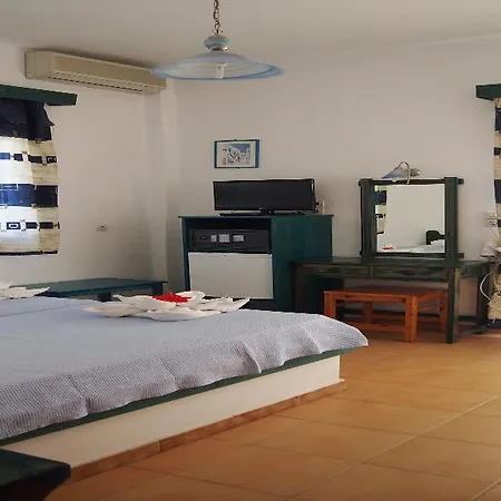 Homer's Hotell Ios