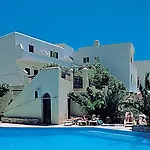 Homer's Hotel 3*