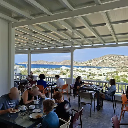 Homer's Hotel 3*